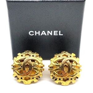 Chanel Large Coco mark 2 5 Engraved Gold Plated Earrings 21.48G
